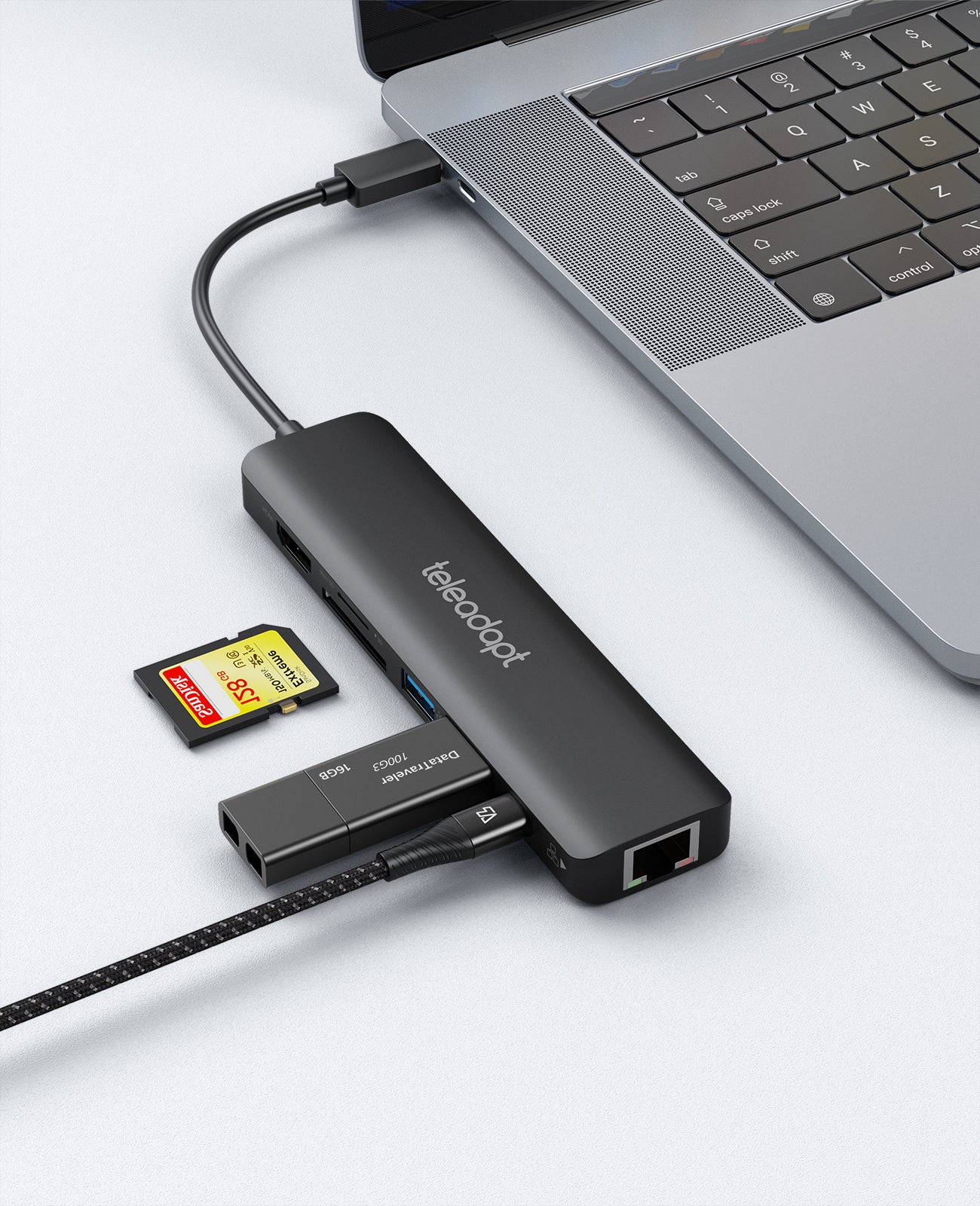 Slimline USB C 7-in-1 Combi-Hub